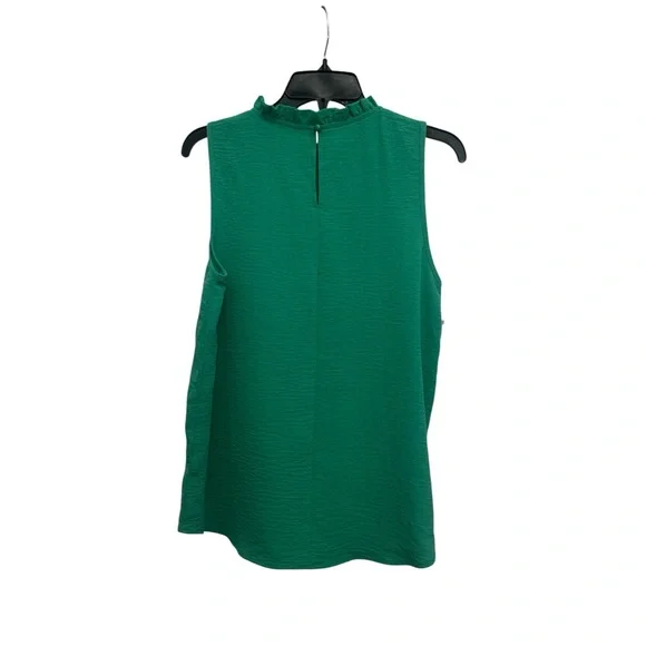 Rielle Sleeveless Ruffle Neck Blouse Size Medium Emerald Green Crepe NWT - Picture 2 of 5